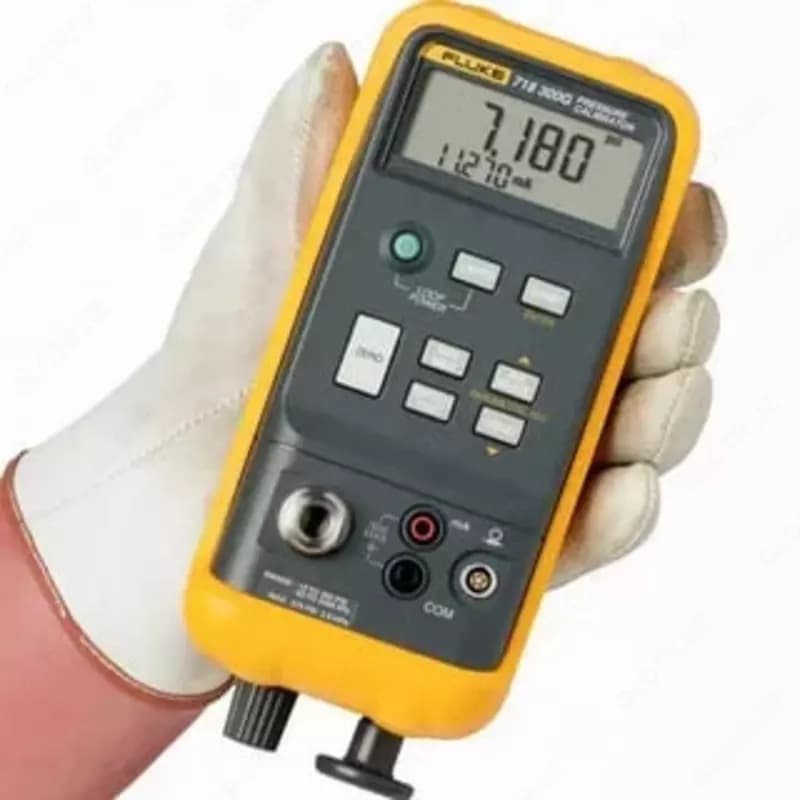 Fluke 718 — калибратор датчиков давлении — 1