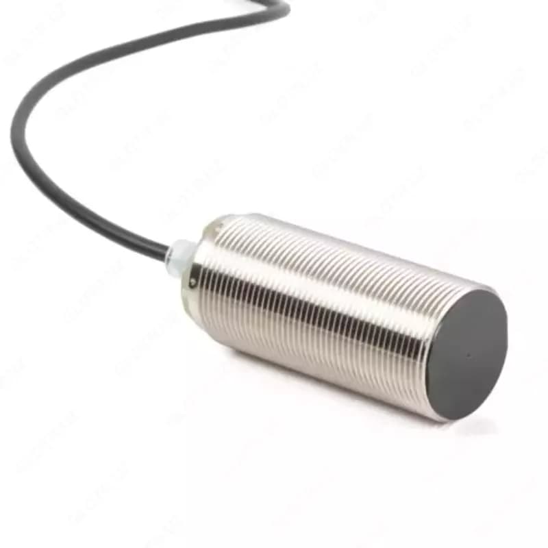 Датчик индуктивный Omron E2B-M30KS15-WP-B1 5M — 1