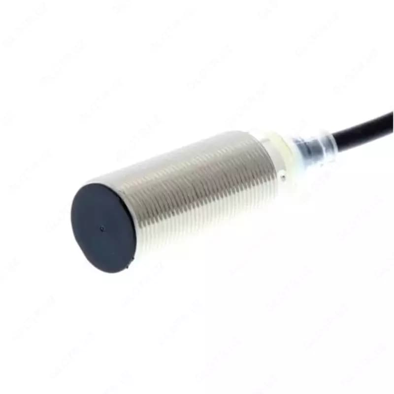 Датчик индуктивный Omron E2B-M18KS05-WP-B1 2M — 2