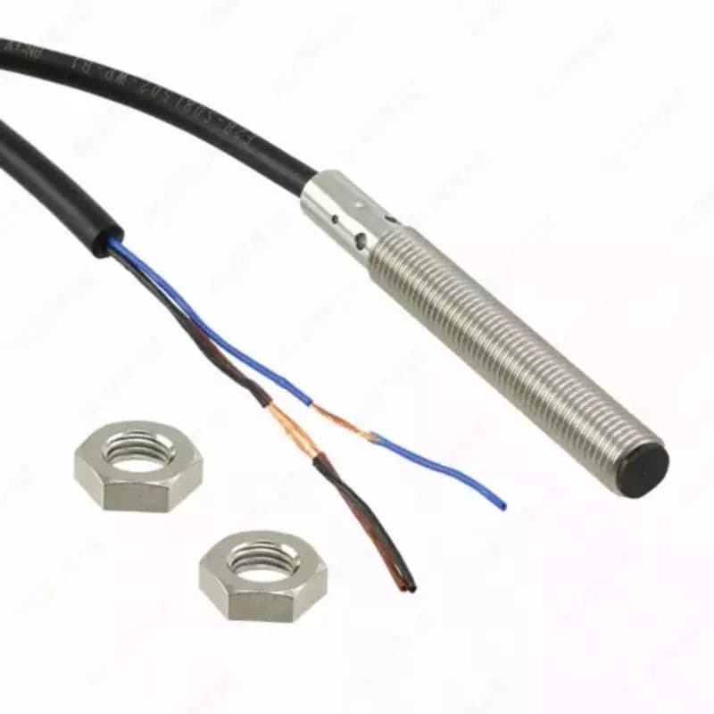 Датчик индуктивный Omron E2B-S08LS02-WP-B1 2M — 1