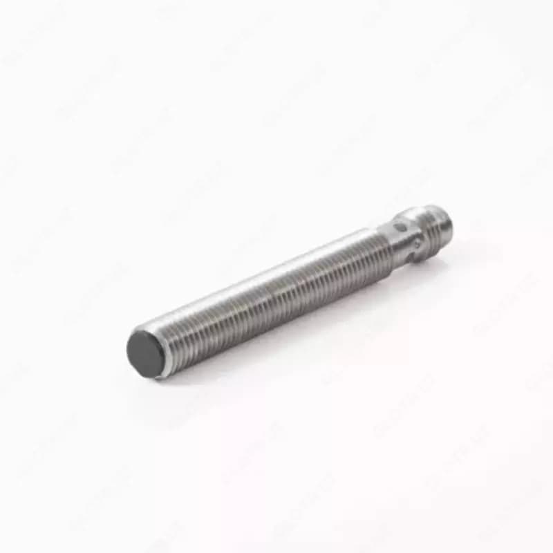 Датчик индуктивный Omron E2B-S08LS02-MC-B2 — 2