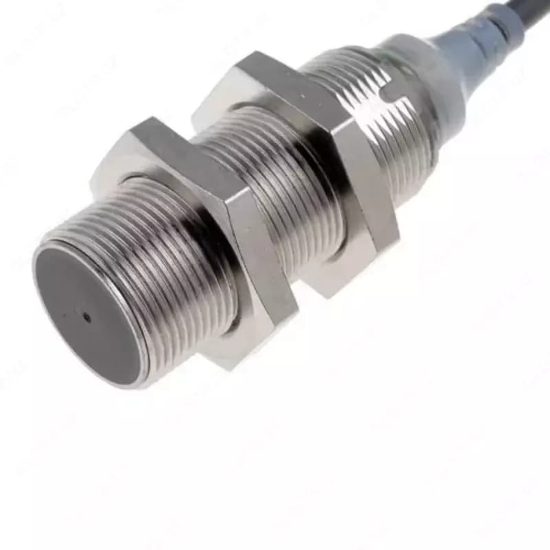 Датчик индуктивный Omron E2A-M18KS08-WP-D1 2M — 1