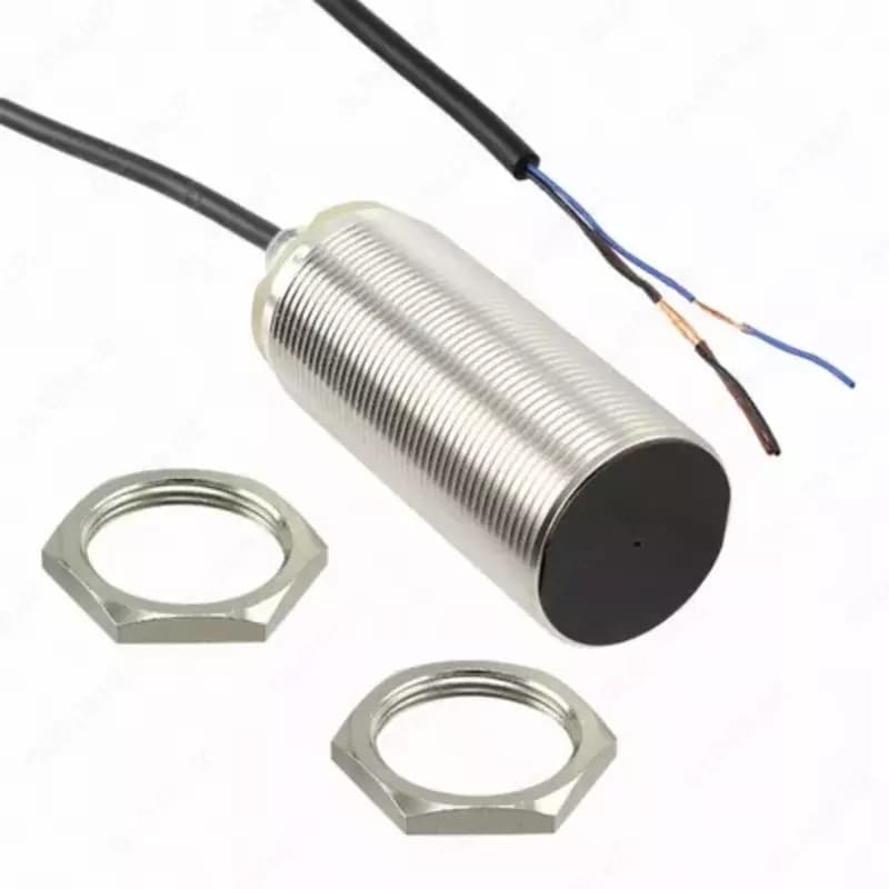 Датчик индуктивный Omron E2B-M30LS15-WP-B1 2M — 2