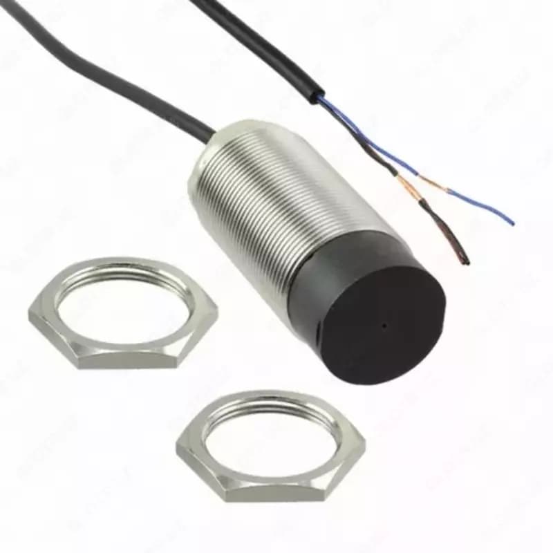 Датчик индуктивный Omron E2B-M30KN20-WP-B1 2M — 2