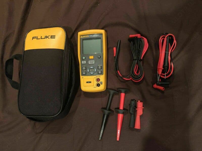 Fluke 714B/RU — калибратор термопар — 2