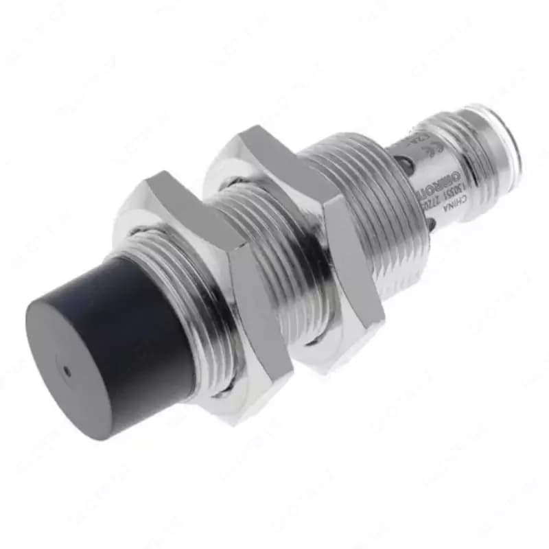 Датчик индуктивный Omron E2A-S18KN16-M1-B1 — 2