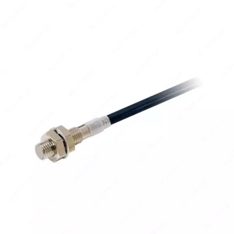 Датчик индуктивный Omron E2E-X2B28 10M — 1