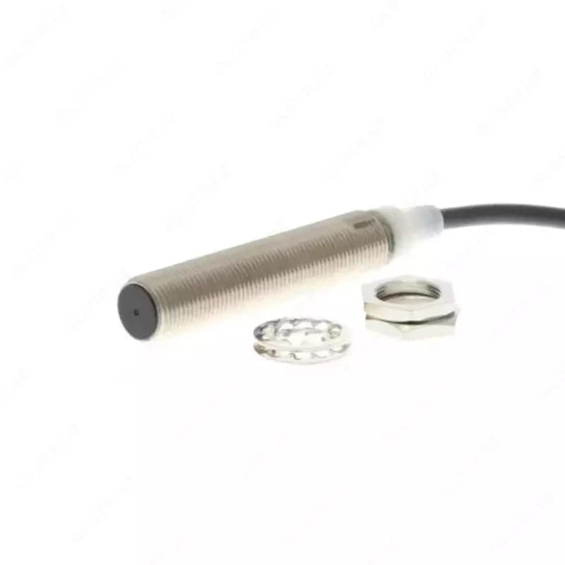 Датчик индуктивный Omron E2A-M12KN05-WP-B1-TP 5M — 1