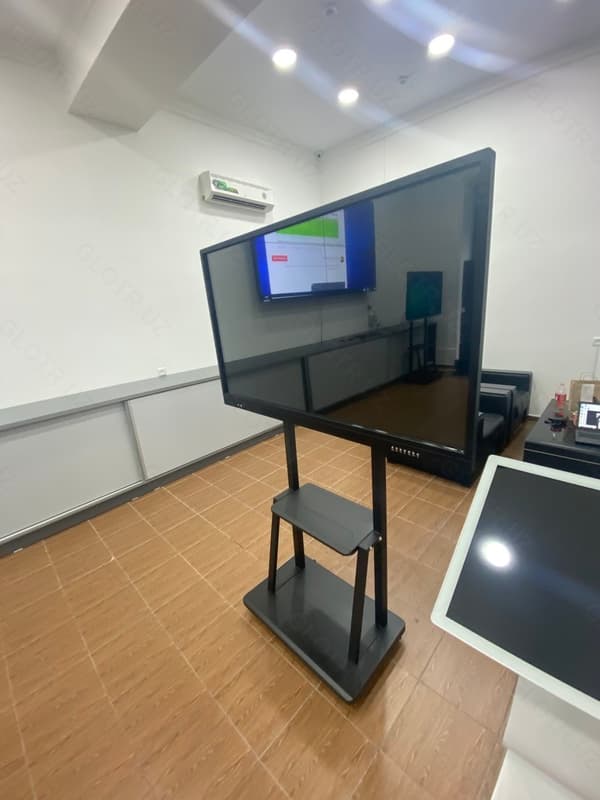 Интерактивная сенсорная панель ProTouch FlexHub 2S 55” — 3