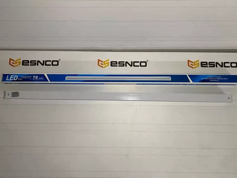 Светодиодная лампа ESNCO T8 — 1
