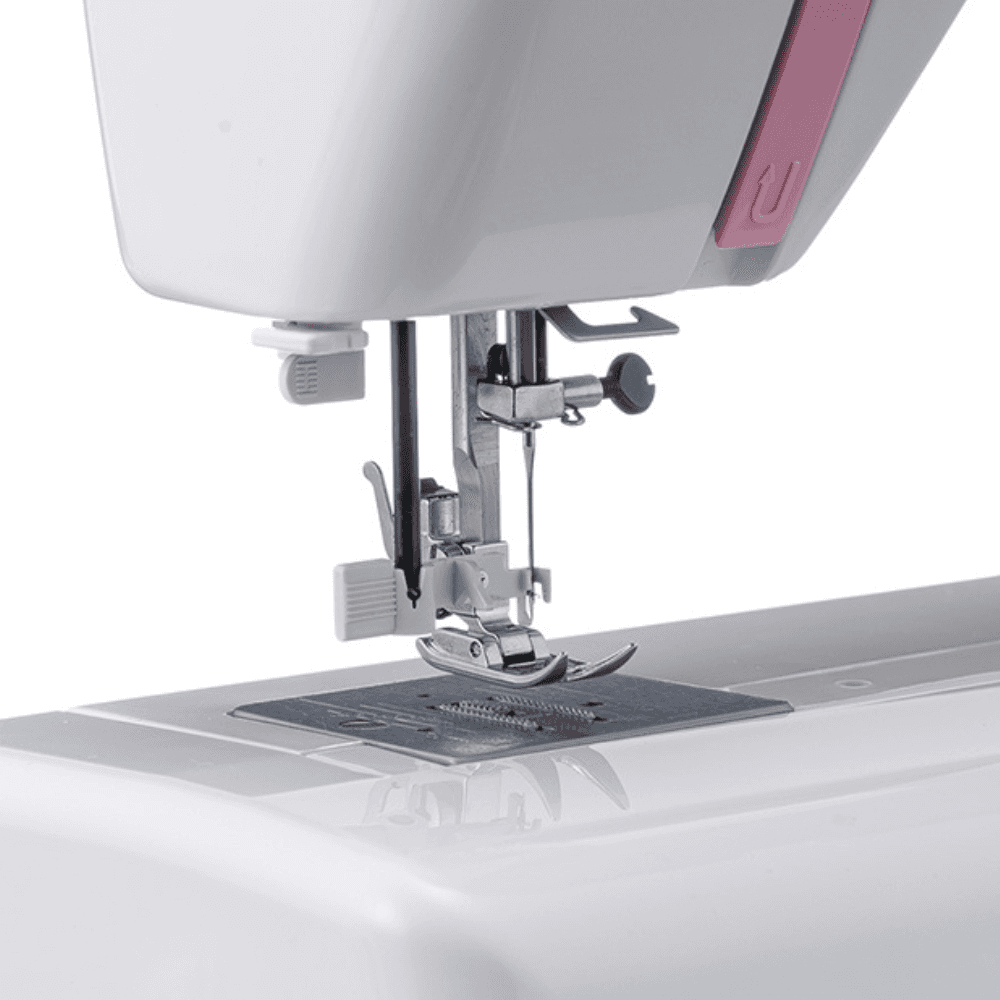 Электромеханическая швейная машина Janome XE337 — 3