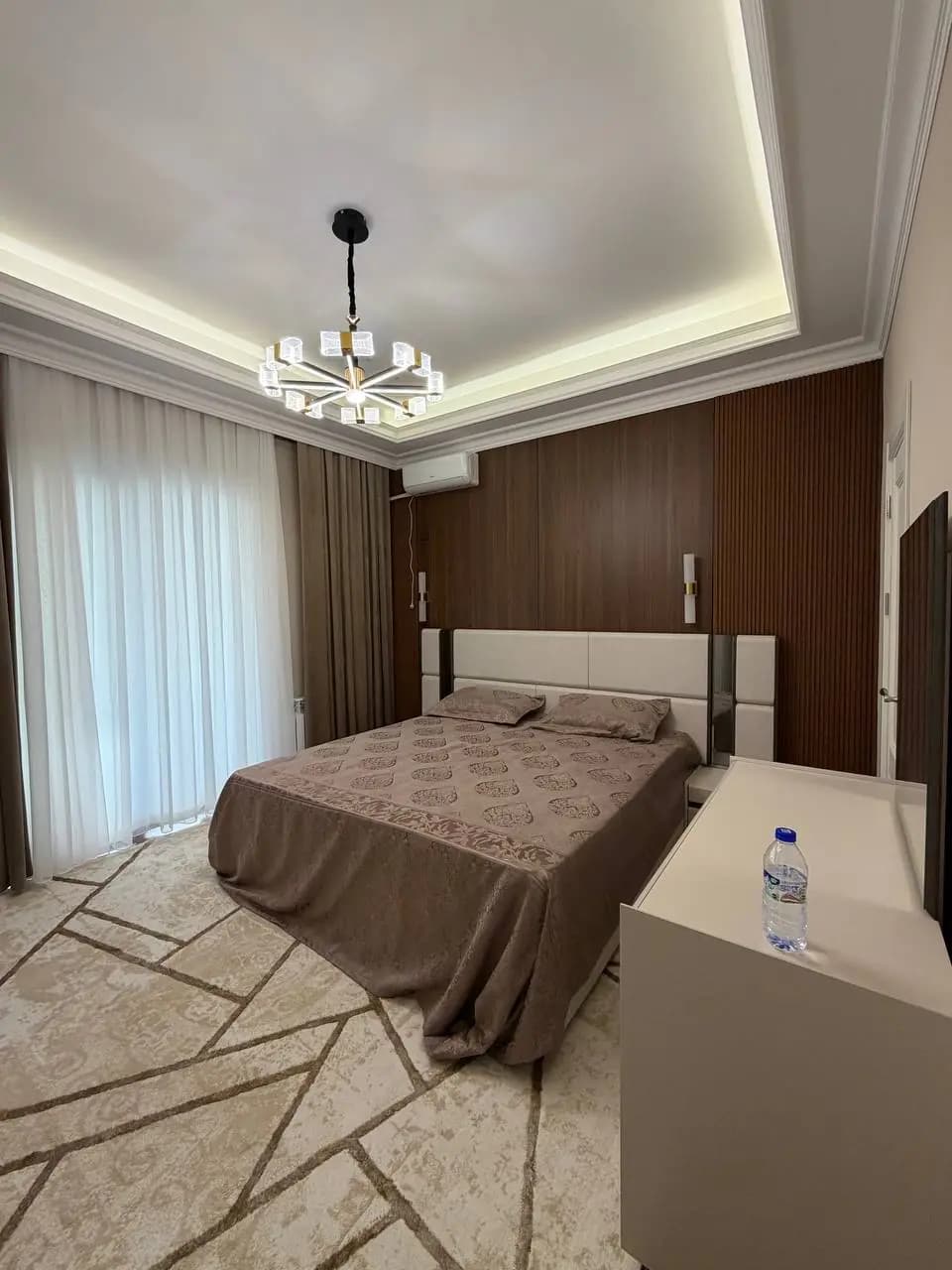 Продаётся 3-х комнатная квартира в ЖК Nur   Ориентир: Алайский рынок, — 4