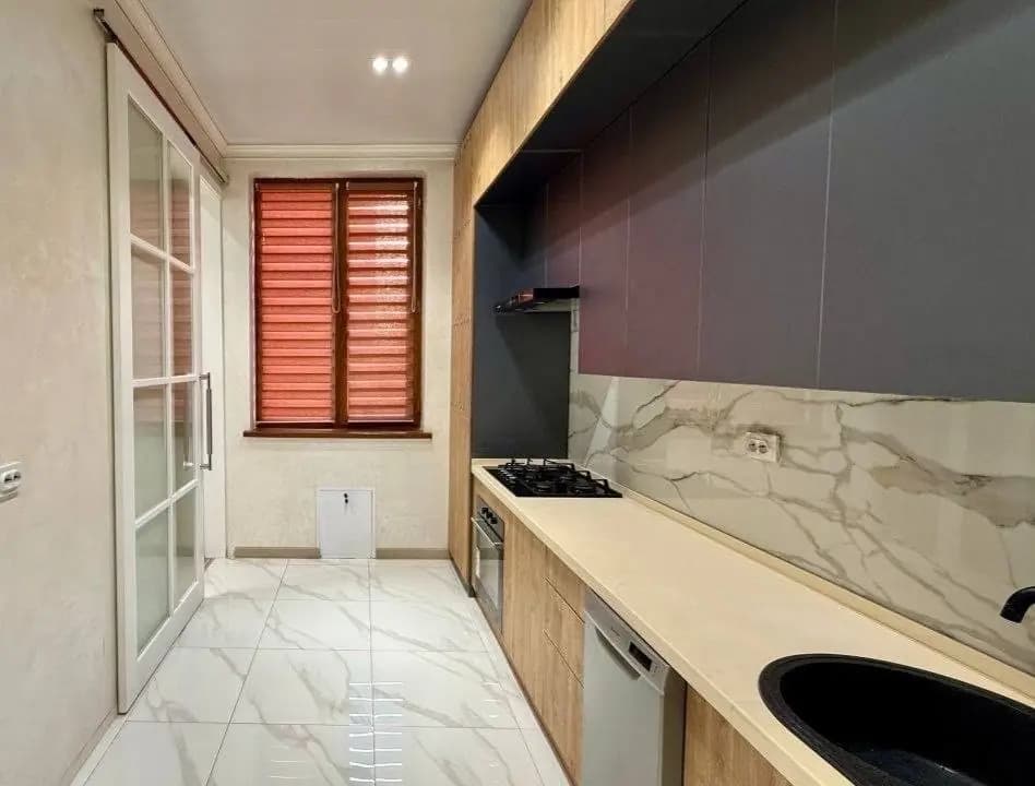 Срочная продажа /Паркентский 140 м2 — 3