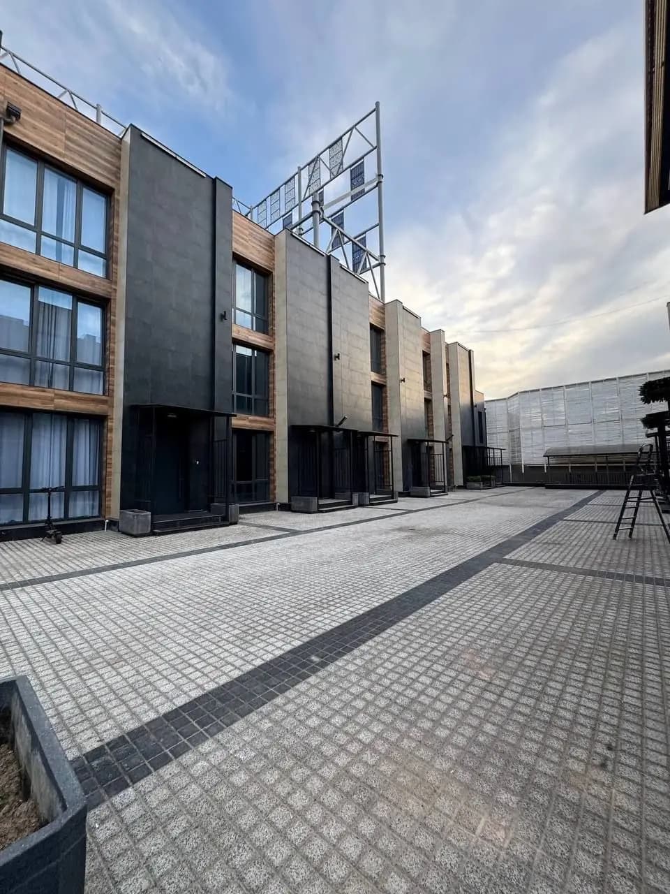 Продаётся Танхаус  Ориентир: IT-Park, Мирзо-Улугбекский район — 1