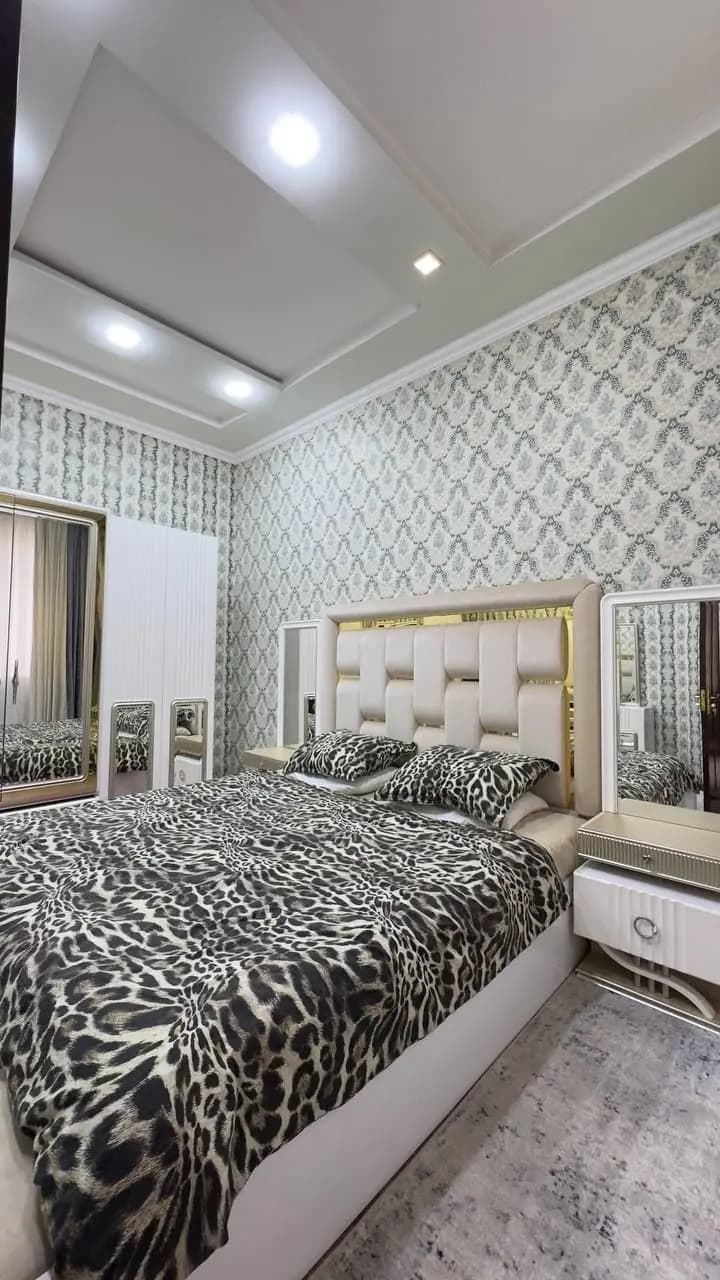 Малика бозор 2.75 сотик 1 линия 250.000 — 4
