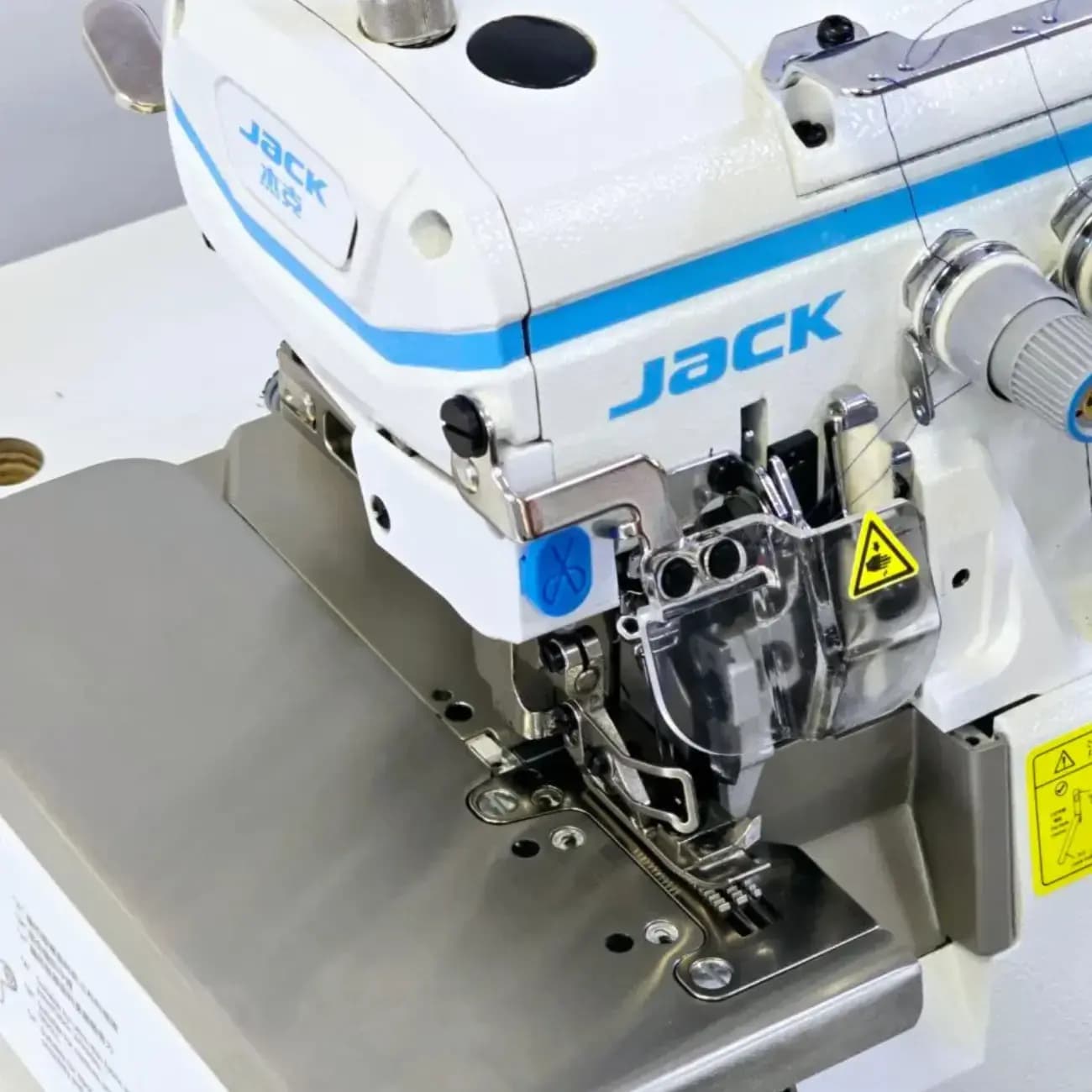 Sanoat overlok Jack C7-5-03/333 Urus — 5