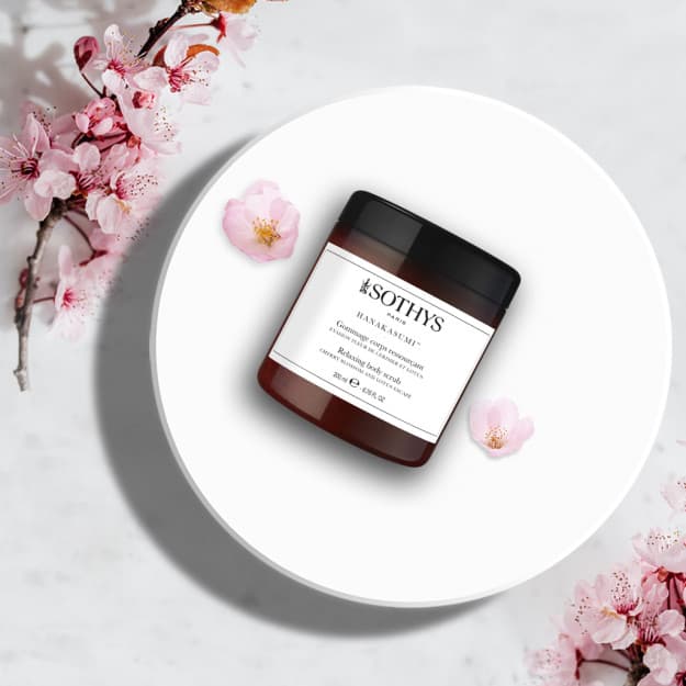 Relaxing body scrub - Cherry blossom and lotus escape   139012 — 1
