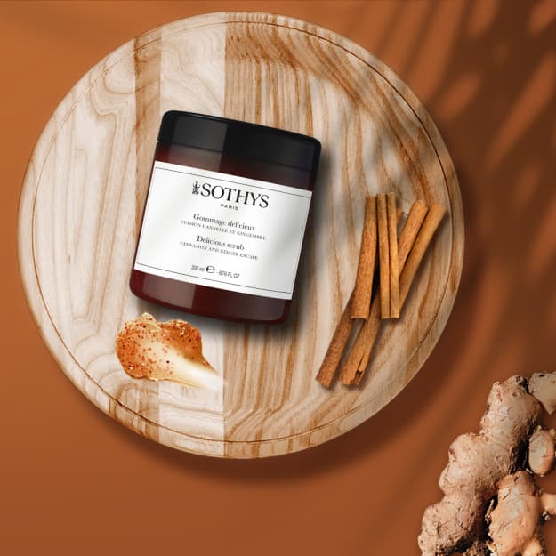 Delicious scrub Cinnamon and ginger escape   139010 — 1