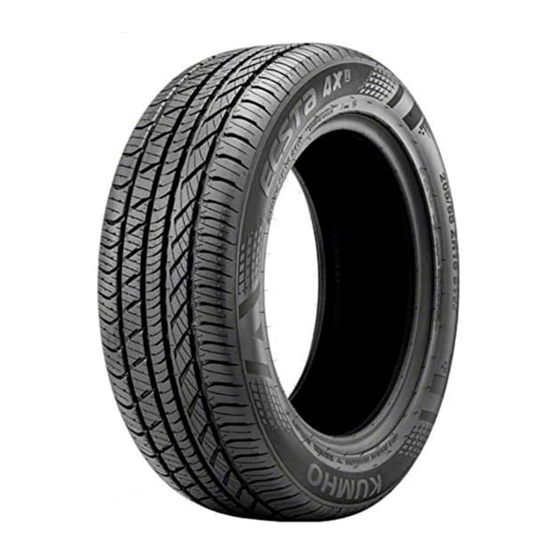 Kumho Ecsta 215 45 ZR17 tire  — 1