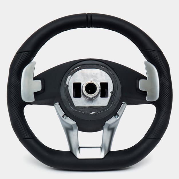 Avtomobil ruli Mercedes w205 Tiptronic, qora teri — 2