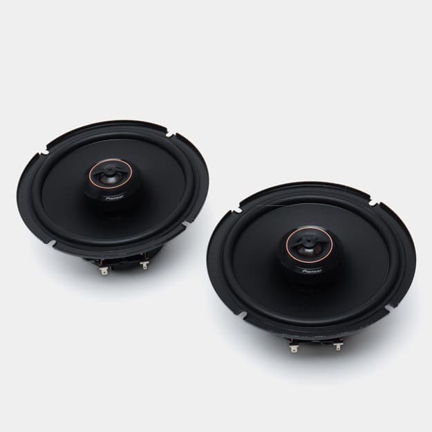 Avtomobil audio TS-D65F — 1