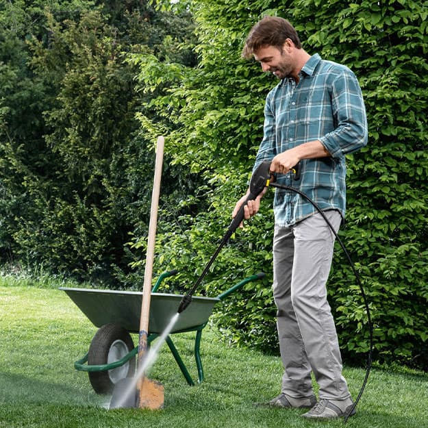 Мойка высокого давления Karcher K2 Universal Edition — 3