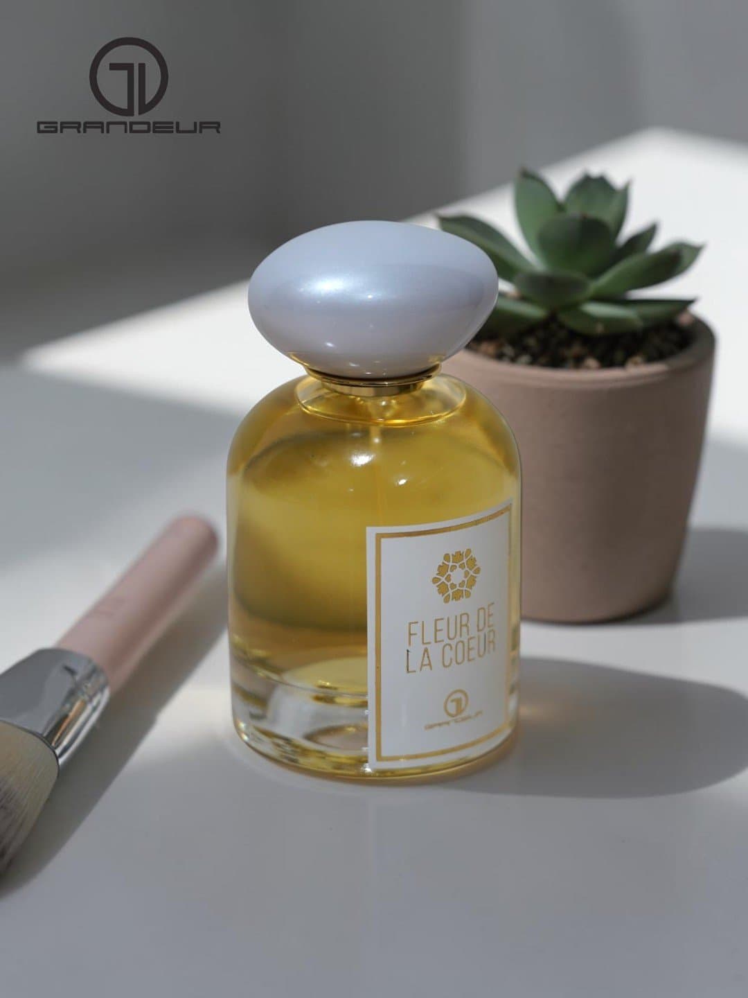 Ayollar uchun parfyumeriya suvi Grandeur Elite Fleur de la Coeur 100 ml — 3