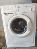 Indesit стиральная машина в идеальном состоянии