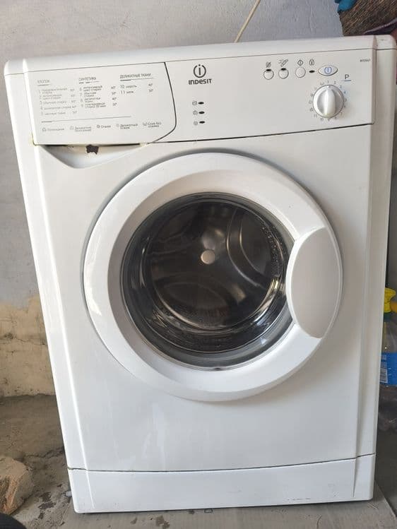 Indesit стиральная машина в идеальном состоянии — 1
