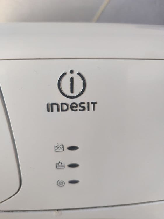 Indesit стиральная машина в идеальном состоянии — 2