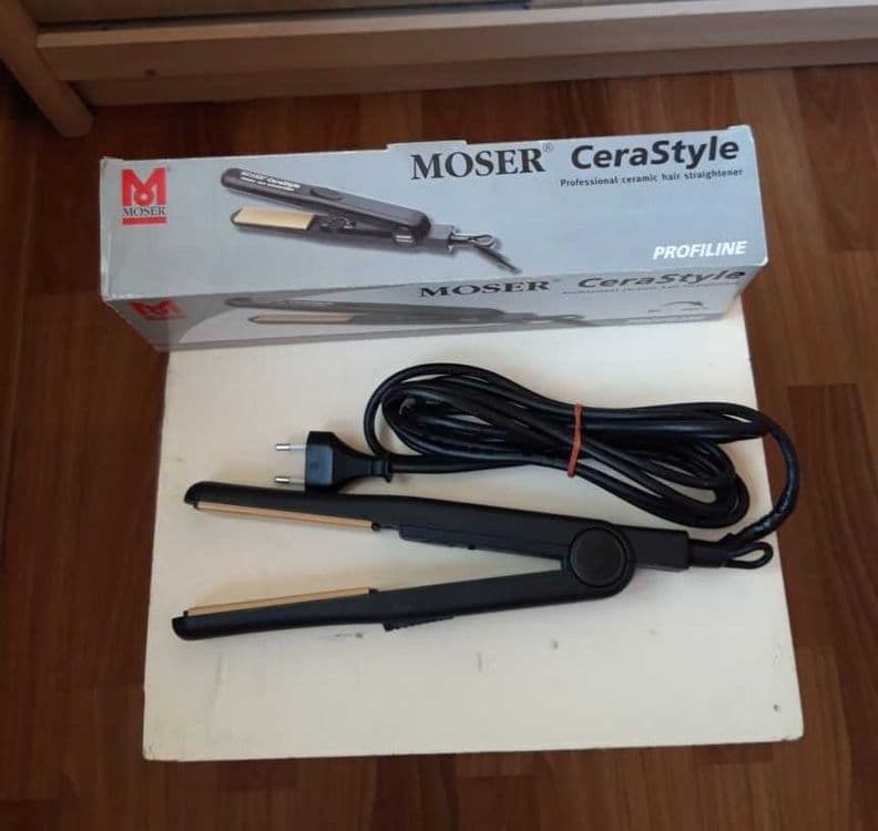 Выпрямитель (утюжок) для волос Moser — 1