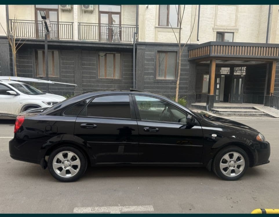 Rent car jentra 300 min — 4