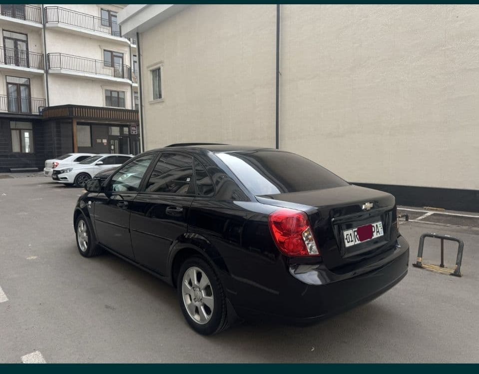 Rent car jentra 300 min — 6