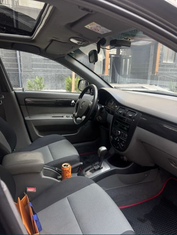 Rent car jentra 300 min — 8