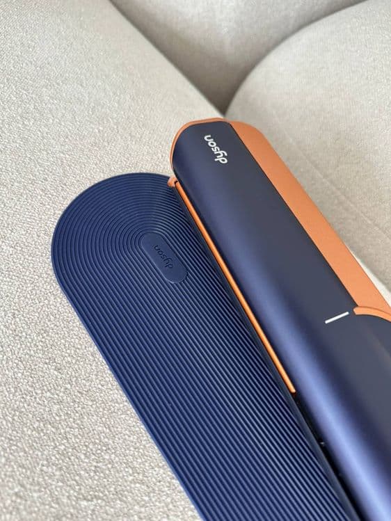 Выпрямитель для волос от Dyson — 3
