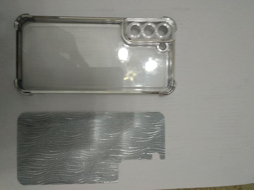 Samsung s22 plus — 2