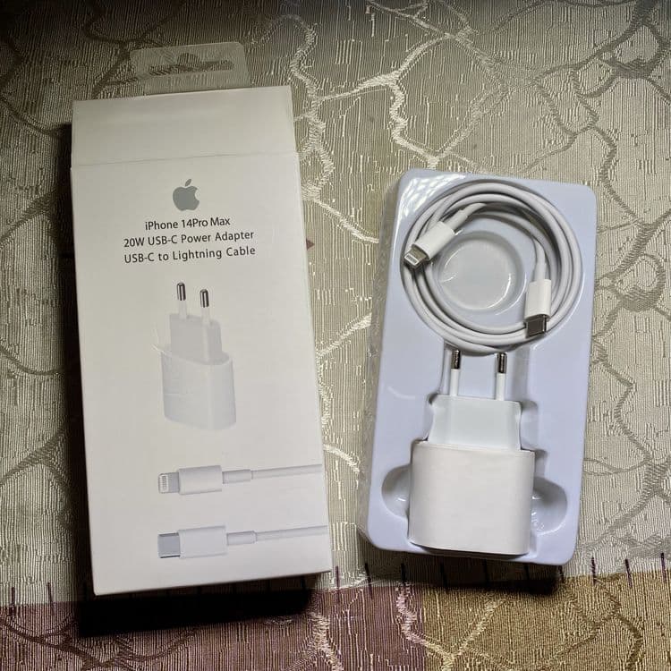 Iphone.Заряд. устройствa(блоки питания), зарядки, кабель(шнур). Apple — 1