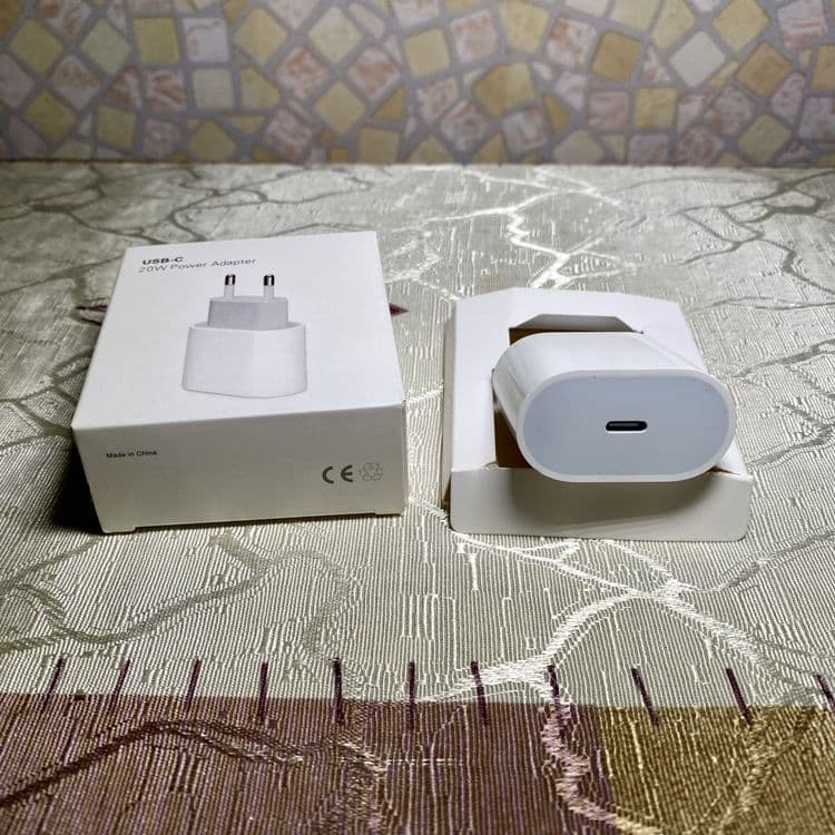 Iphone.Заряд. устройствa(блоки питания), зарядки, кабель(шнур). Apple — 7