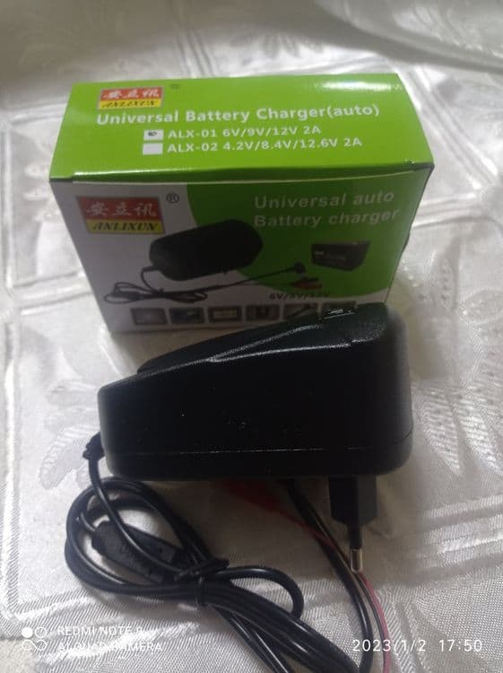 Universal zaryadchik zaryadka (wifi kamera fonar domafon kompyuter) — 2