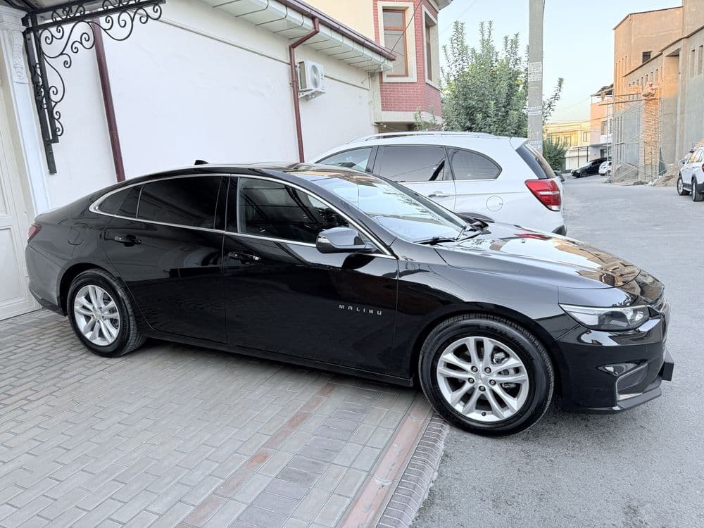 Malibi 2 Rent car — 2
