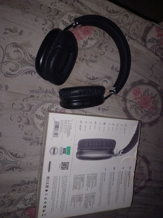 Hoco w35 40 soatlik — 1