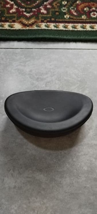 Зарядное футляр для очков Oakley Meta — 1