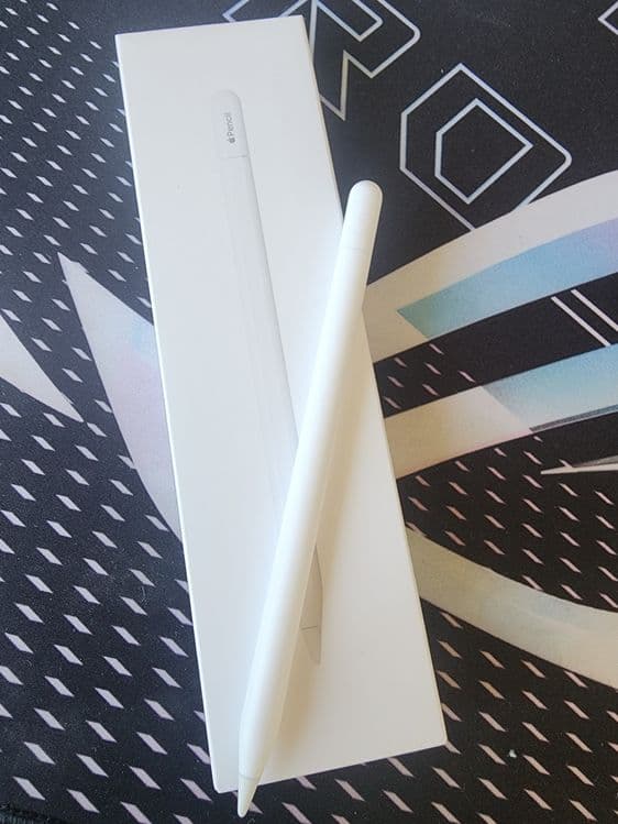 Продам стилус apple pencil type-C — 1