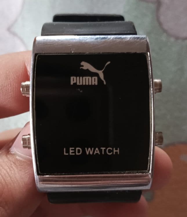 Puma led watch sotiladi — 2