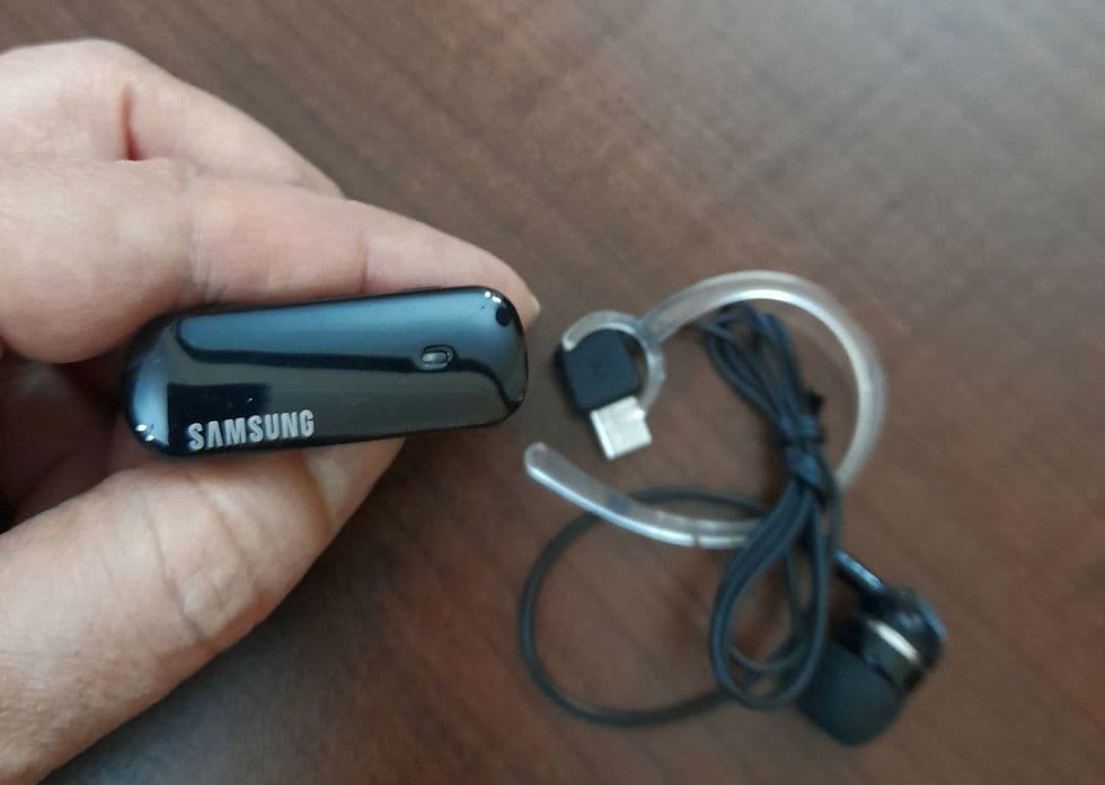 Наушники Samsung — 2