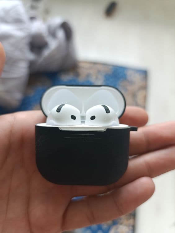 Airpods Air-6 orginal sotiladi — 1