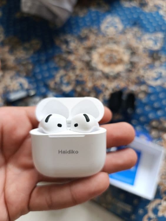 Airpods Air-6 orginal  sotiladi — 6