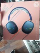 Продаётся новый Airpods Max