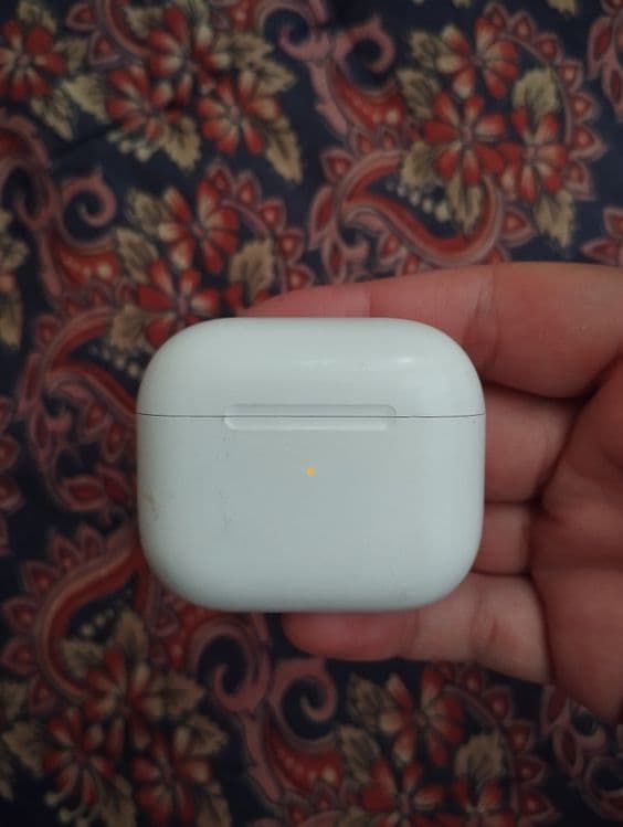 Air pods bluetoohli naushnil — 4