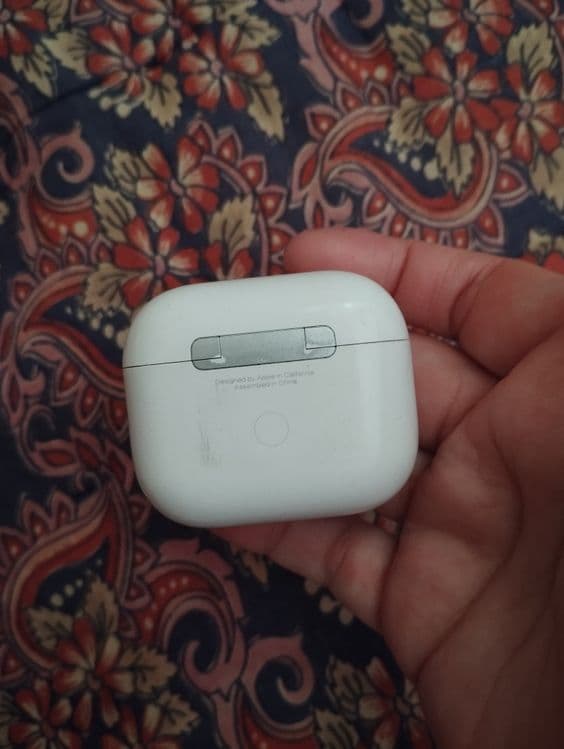 Air pods bluetoohli naushnil — 5